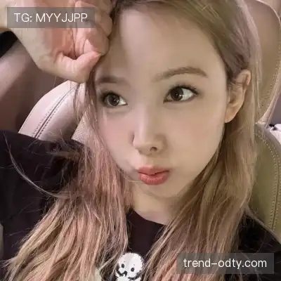 姬铃含